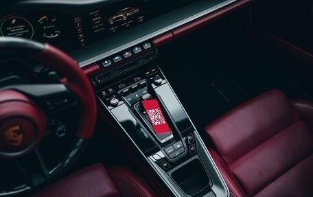 Porsche 911, 2020 год, 14 690 000 рублей, 23 фотография
