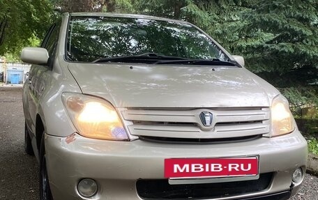 Toyota Ist II, 2002 год, 397 000 рублей, 2 фотография
