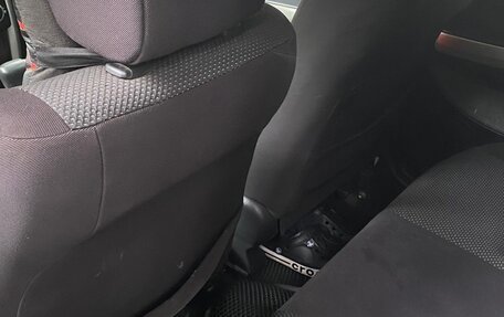 Toyota Ist II, 2002 год, 397 000 рублей, 9 фотография