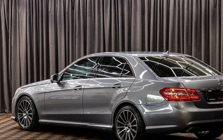 Mercedes-Benz E-Класс, 2012 год, 1 395 000 рублей, 8 фотография