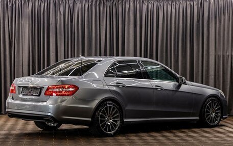 Mercedes-Benz E-Класс, 2012 год, 1 395 000 рублей, 6 фотография