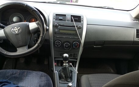 Toyota Corolla, 2010 год, 745 000 рублей, 6 фотография