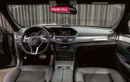Mercedes-Benz E-Класс, 2012 год, 1 395 000 рублей, 15 фотография