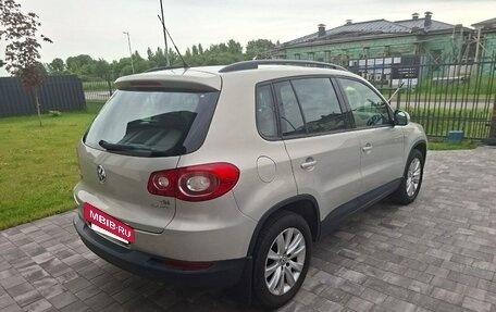 Volkswagen Tiguan I, 2010 год, 995 000 рублей, 4 фотография