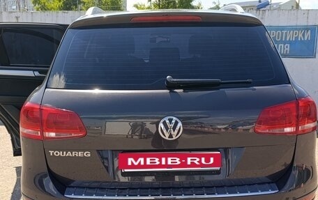 Volkswagen Touareg III, 2011 год, 1 950 000 рублей, 11 фотография