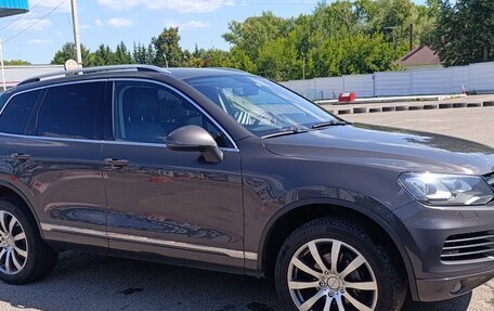 Volkswagen Touareg III, 2011 год, 1 950 000 рублей, 18 фотография