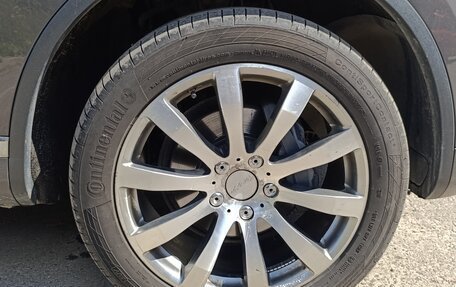 Volkswagen Touareg III, 2011 год, 1 950 000 рублей, 20 фотография