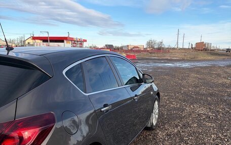 Opel Astra J, 2013 год, 870 000 рублей, 5 фотография