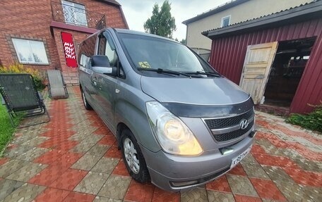Hyundai Grand Starex Grand Starex I рестайлинг 2, 2012 год, 955 000 рублей, 5 фотография