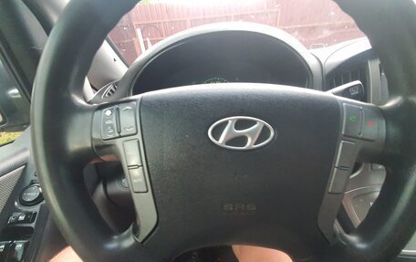 Hyundai Grand Starex Grand Starex I рестайлинг 2, 2012 год, 955 000 рублей, 21 фотография
