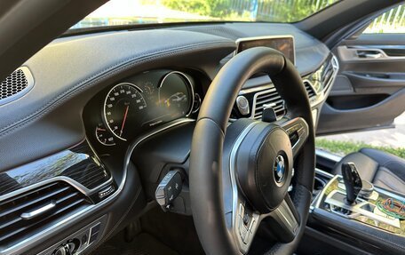 BMW 7 серия, 2018 год, 3 040 000 рублей, 15 фотография