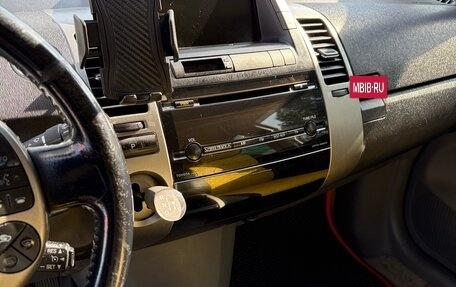 Toyota Prius, 2008 год, 650 000 рублей, 14 фотография