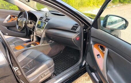 Toyota Camry, 2010 год, 1 250 000 рублей, 8 фотография