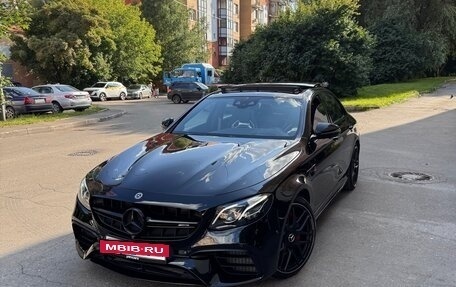 Mercedes-Benz E-Класс AMG, 2019 год, 6 990 000 рублей, 2 фотография