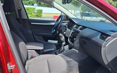 Skoda Octavia, 2018 год, 1 695 000 рублей, 11 фотография