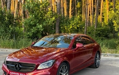 Mercedes-Benz CLS, 2015 год, 2 800 000 рублей, 3 фотография