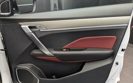 Geely Coolray I, 2022 год, 1 590 000 рублей, 18 фотография