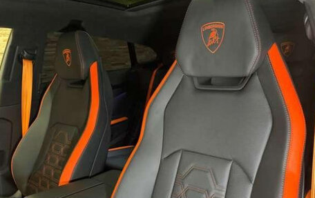 Lamborghini Urus I, 2026 год, 27 000 000 рублей, 16 фотография