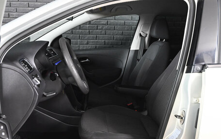 Volkswagen Polo VI (EU Market), 2011 год, 618 000 рублей, 10 фотография