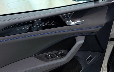 Volkswagen Tiguan, 2026 год, 5 100 000 рублей, 25 фотография