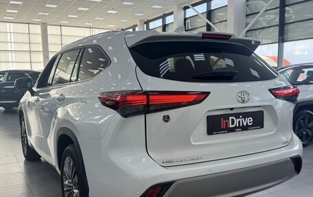 Toyota Highlander, 2026 год, 5 440 000 рублей, 6 фотография