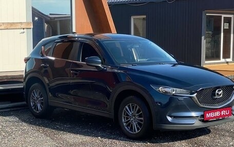 Mazda CX-5 II, 2018 год, 1 965 000 рублей, 3 фотография