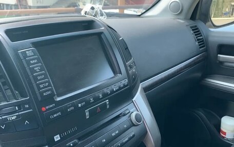 Toyota Land Cruiser 200, 2011 год, 4 500 000 рублей, 6 фотография