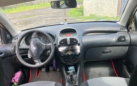 Peugeot 206, 2004 год, 205 000 рублей, 5 фотография