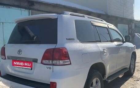 Toyota Land Cruiser 200, 2011 год, 4 500 000 рублей, 2 фотография