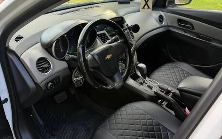 Chevrolet Cruze II, 2012 год, 650 000 рублей, 7 фотография