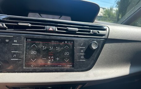 Citroen C4 Picasso II рестайлинг, 2017 год, 750 000 рублей, 6 фотография