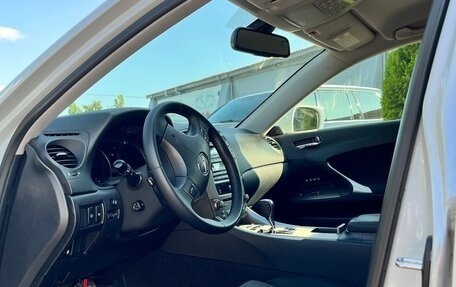 Lexus IS II рестайлинг 2, 2006 год, 1 370 000 рублей, 4 фотография