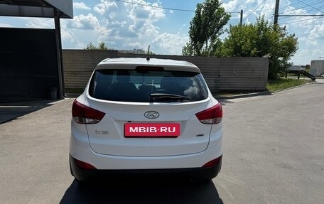 Hyundai ix35 I рестайлинг, 2014 год, 1 250 000 рублей, 6 фотография