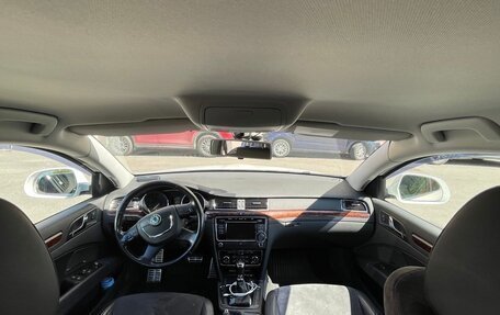 Skoda Superb III рестайлинг, 2013 год, 1 200 000 рублей, 6 фотография