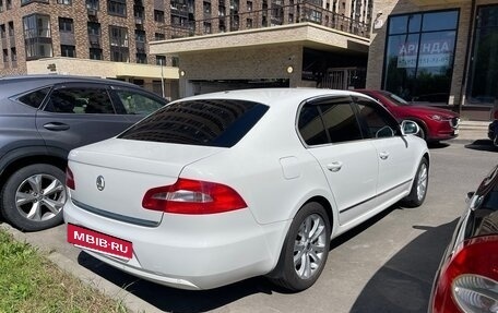 Skoda Superb III рестайлинг, 2013 год, 1 200 000 рублей, 3 фотография