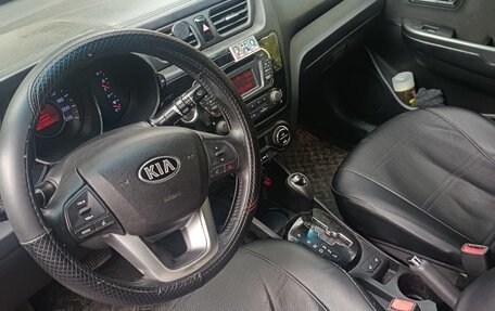 KIA Rio III рестайлинг, 2012 год, 680 000 рублей, 4 фотография
