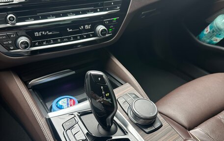 BMW 5 серия, 2018 год, 4 580 000 рублей, 13 фотография