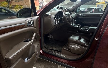 Porsche Cayenne III, 2011 год, 2 050 000 рублей, 9 фотография