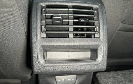 Volkswagen Golf VIII, 2023 год, 2 840 000 рублей, 22 фотография