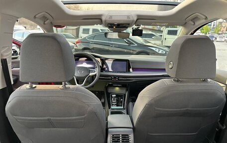 Volkswagen Golf VIII, 2023 год, 2 840 000 рублей, 25 фотография