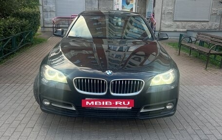 BMW 5 серия, 2015 год, 1 750 000 рублей, 2 фотография