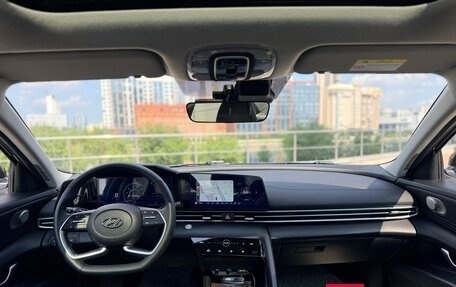 Hyundai Elantra, 2022 год, 2 200 000 рублей, 18 фотография