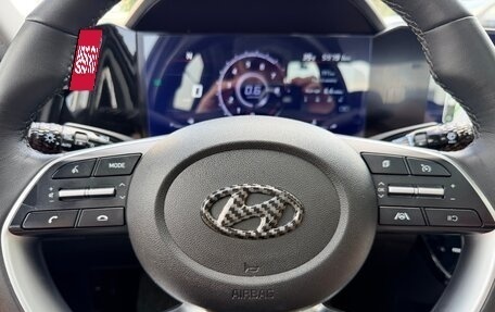 Hyundai Elantra, 2022 год, 2 200 000 рублей, 19 фотография