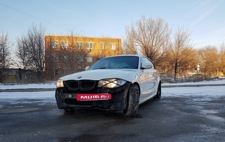 BMW 1 серия, 2010 год, 1 200 000 рублей, 23 фотография