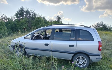 Opel Zafira A рестайлинг, 2003 год, 335 000 рублей, 2 фотография