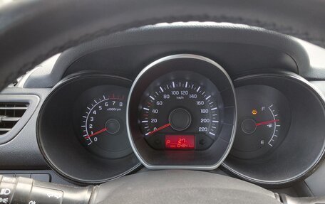 KIA Rio III рестайлинг, 2014 год, 860 000 рублей, 10 фотография