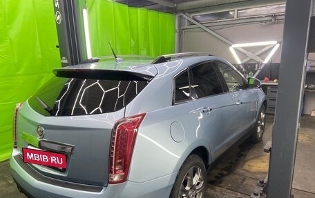 Cadillac SRX II рестайлинг, 2011 год, 890 000 рублей, 9 фотография