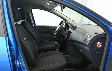 Renault Sandero II рестайлинг, 2017 год, 980 000 рублей, 12 фотография