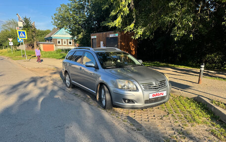 Toyota Avensis III рестайлинг, 2008 год, 900 000 рублей, 2 фотография