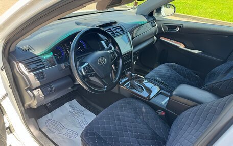Toyota Camry, 2016 год, 2 400 000 рублей, 7 фотография